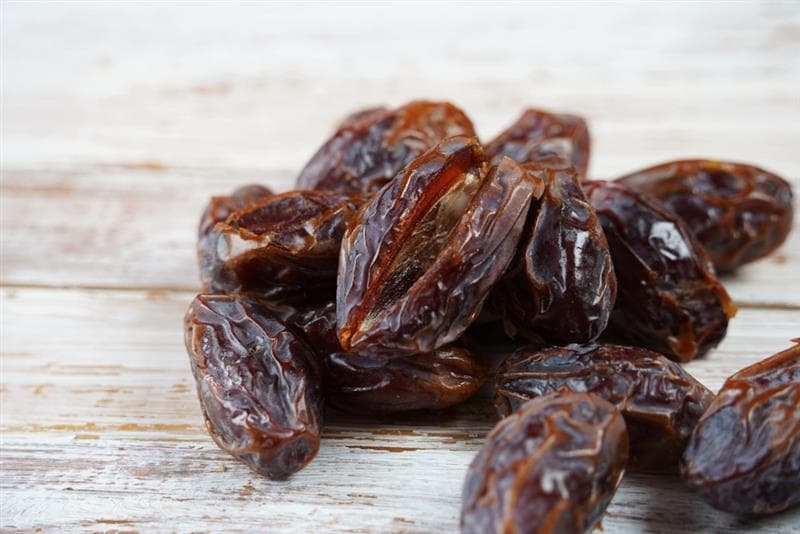 8 Proven Health Benefits of Dates